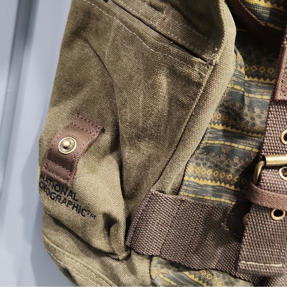 NWT TOMS National Geographic Canvas Big Cat Backpack Bag Olive Green Brown - Picture 6 of 16